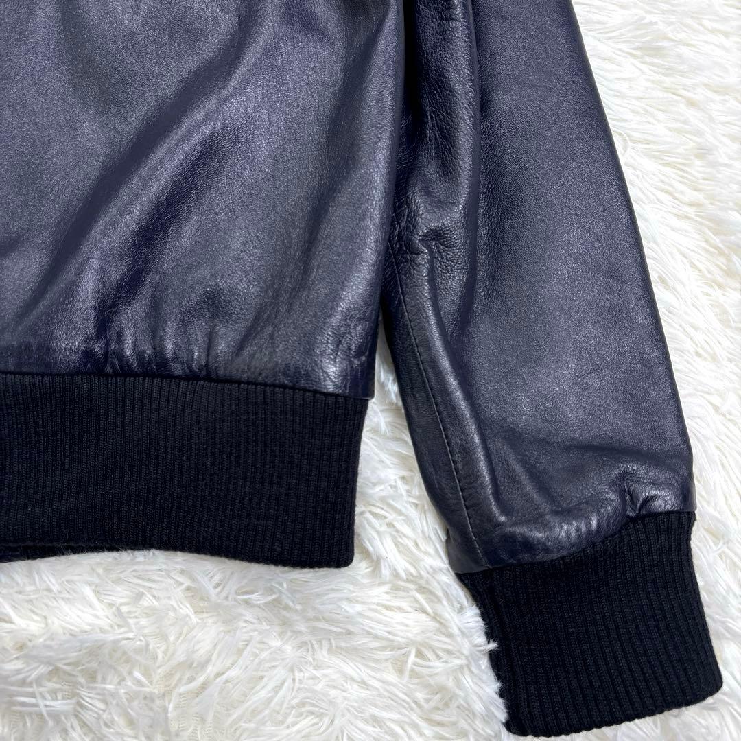 ✨希少・ラムレザー✨ショット　トラックジャケット　トラッカー　ロゴ刺繍　濃紺　M