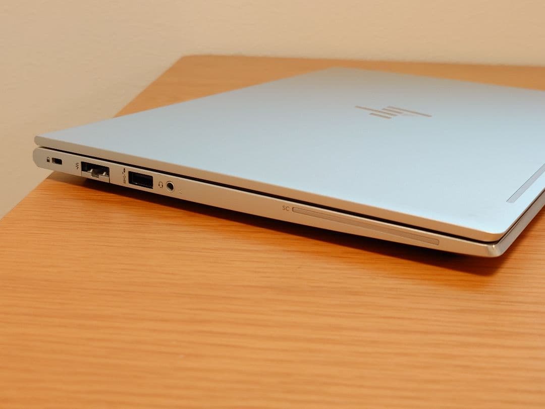 HP EliteBook 630 13 inch G9 i5 第12世代