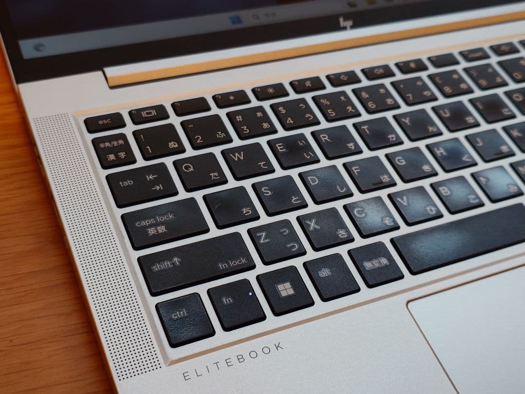 HP EliteBook 630 13 inch G9 i5 第12世代