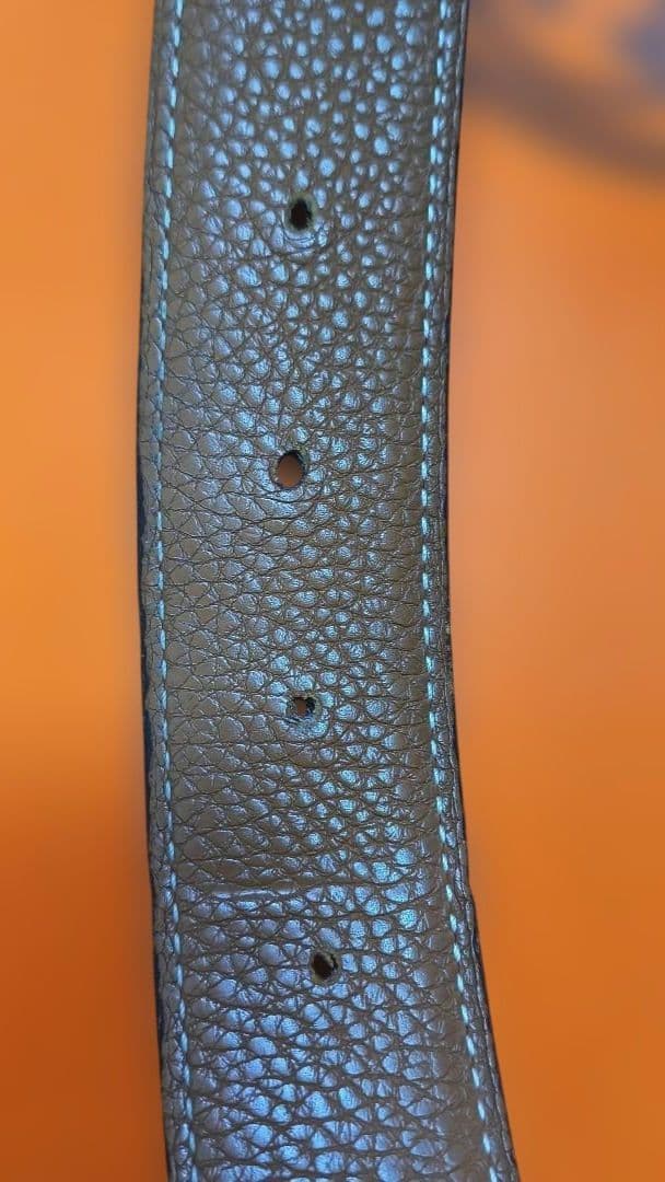 だ*い様 エルメス リバーシブル レザー ベルト 105 黒 茶 ▢P刻 バック