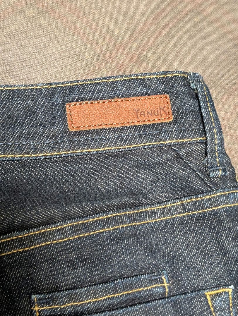 美品 ヤヌーク デニム LEA ボーイズストレート ジーンズ OWI 26