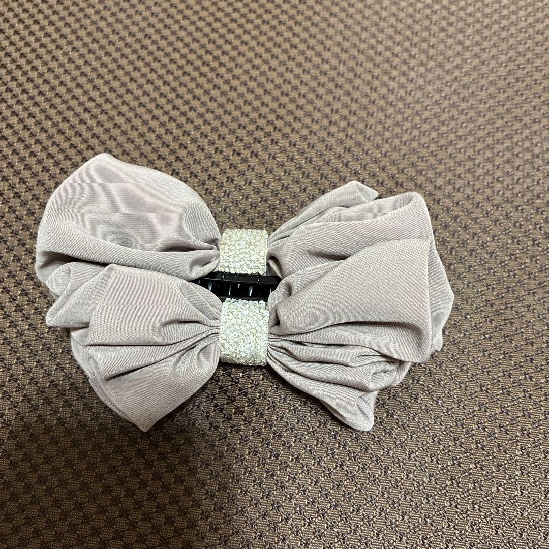 ラフィネリボン バナナクリップ(ピンクベージュ