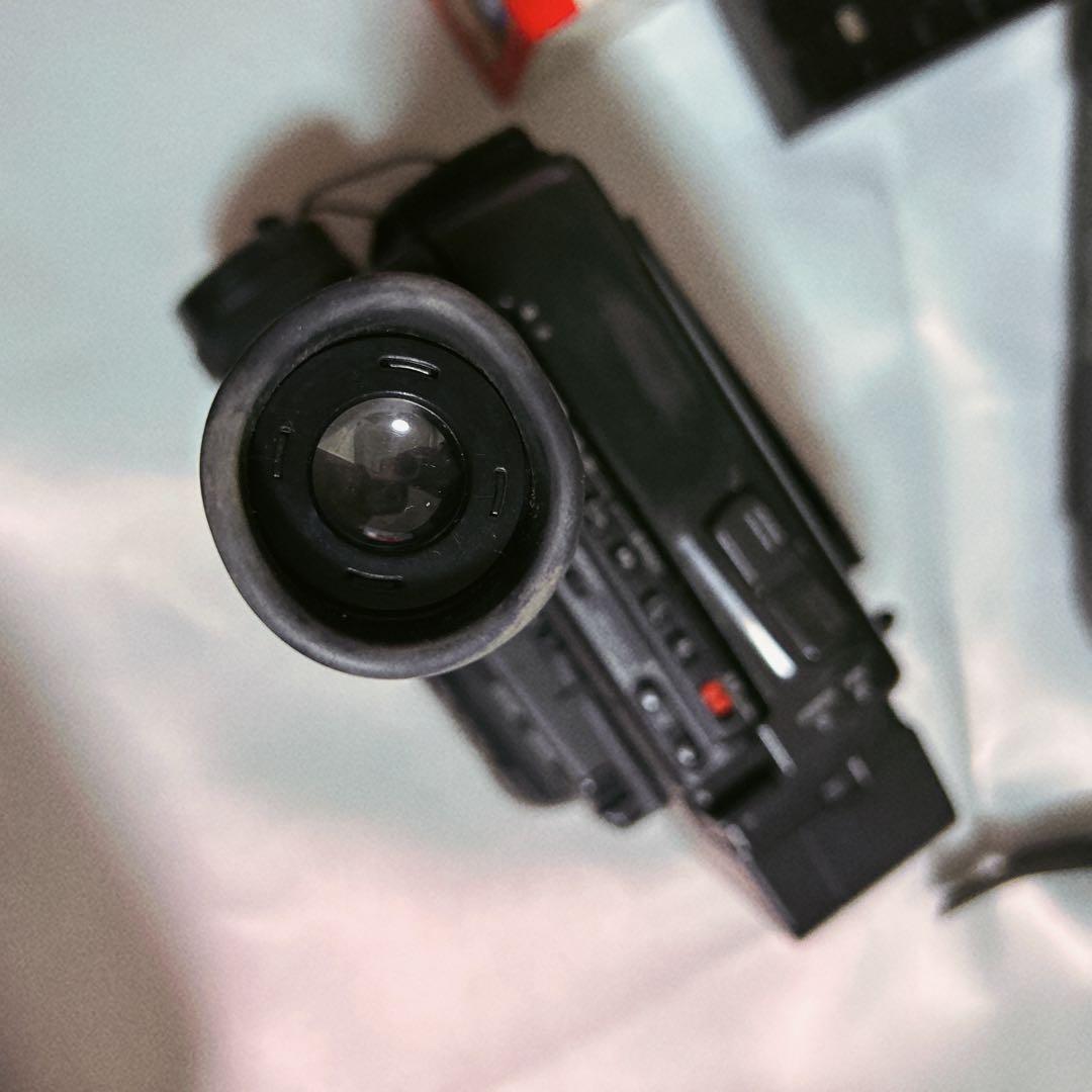 SONY ハンディカム　CCD TR55 ビデオカメラ　NP-77