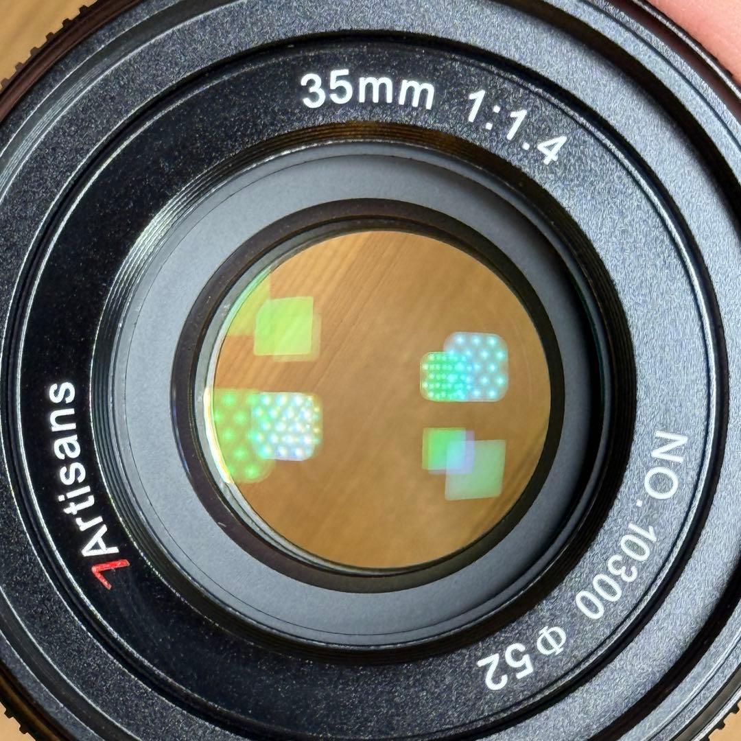 七工匠　7Artisans 35mm f/1.4 レンズ