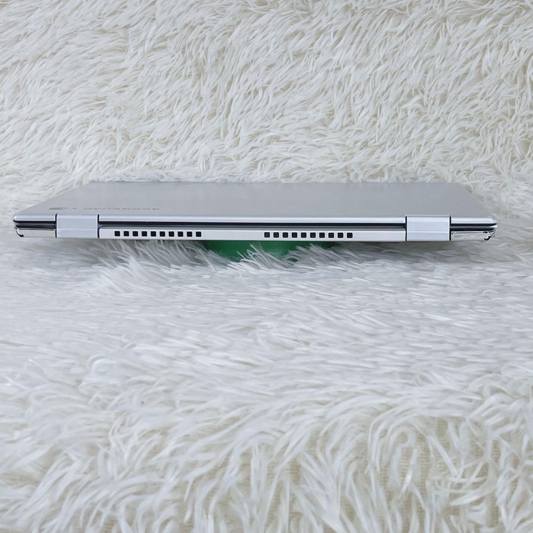 Windowsノート本体 TOSHIBA Dynabook VZ62/FS i5-8250U