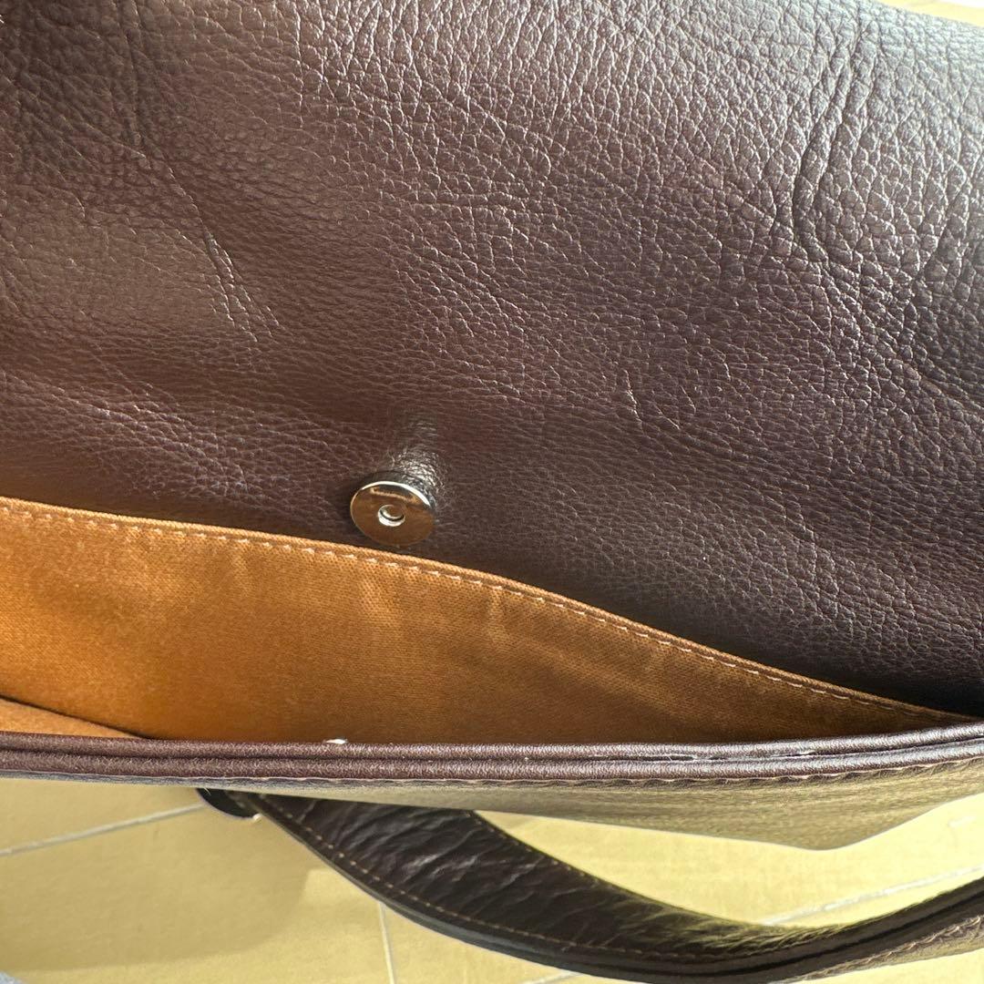 土屋鞄ブラウンレザーショルダーバッグ