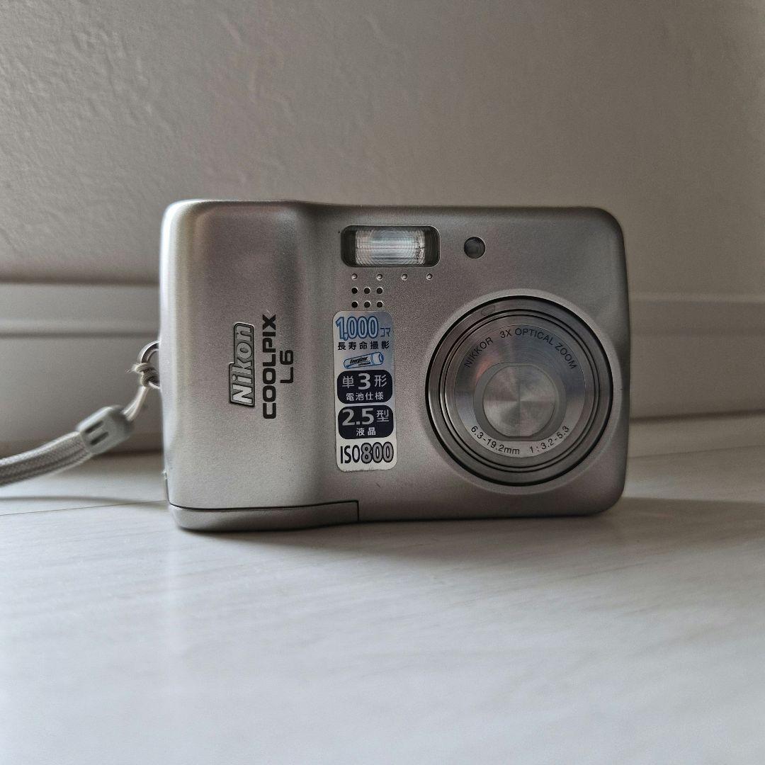 Nikon Coolpix L6 コンパクトデジタルカメラ SDカード付き