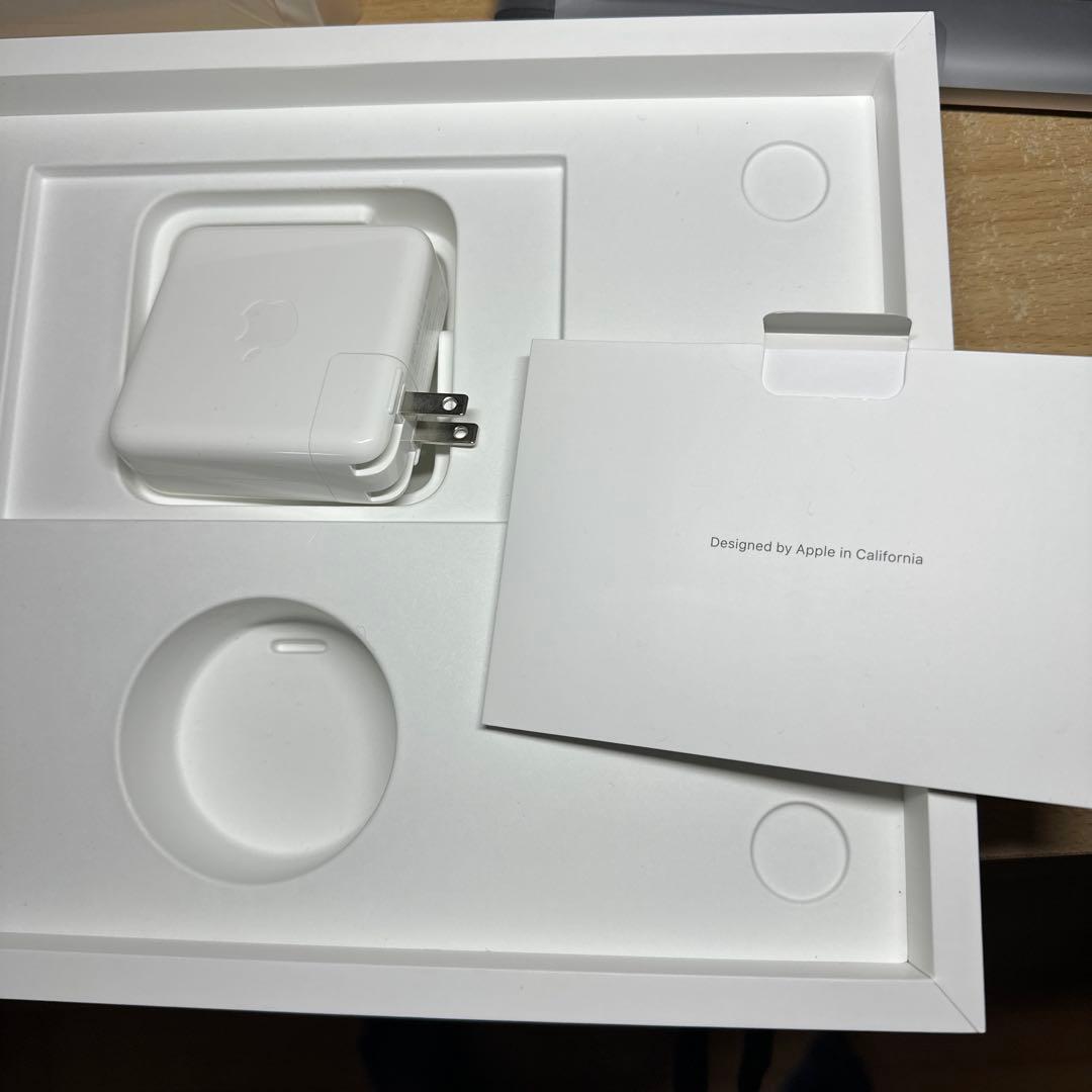 MacBook本体 MacBook Pro 2020 men 32GB SSD 2TB