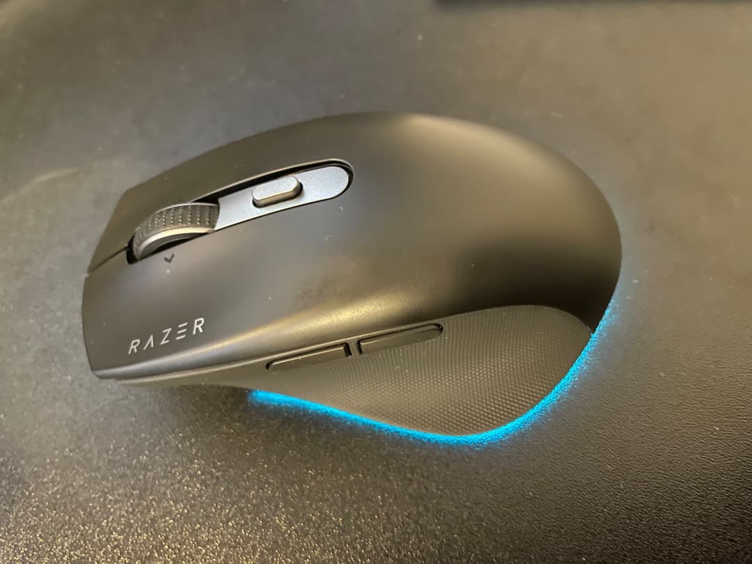 【極美品】Razer Pro Click v2 エルゴノミクスマウス