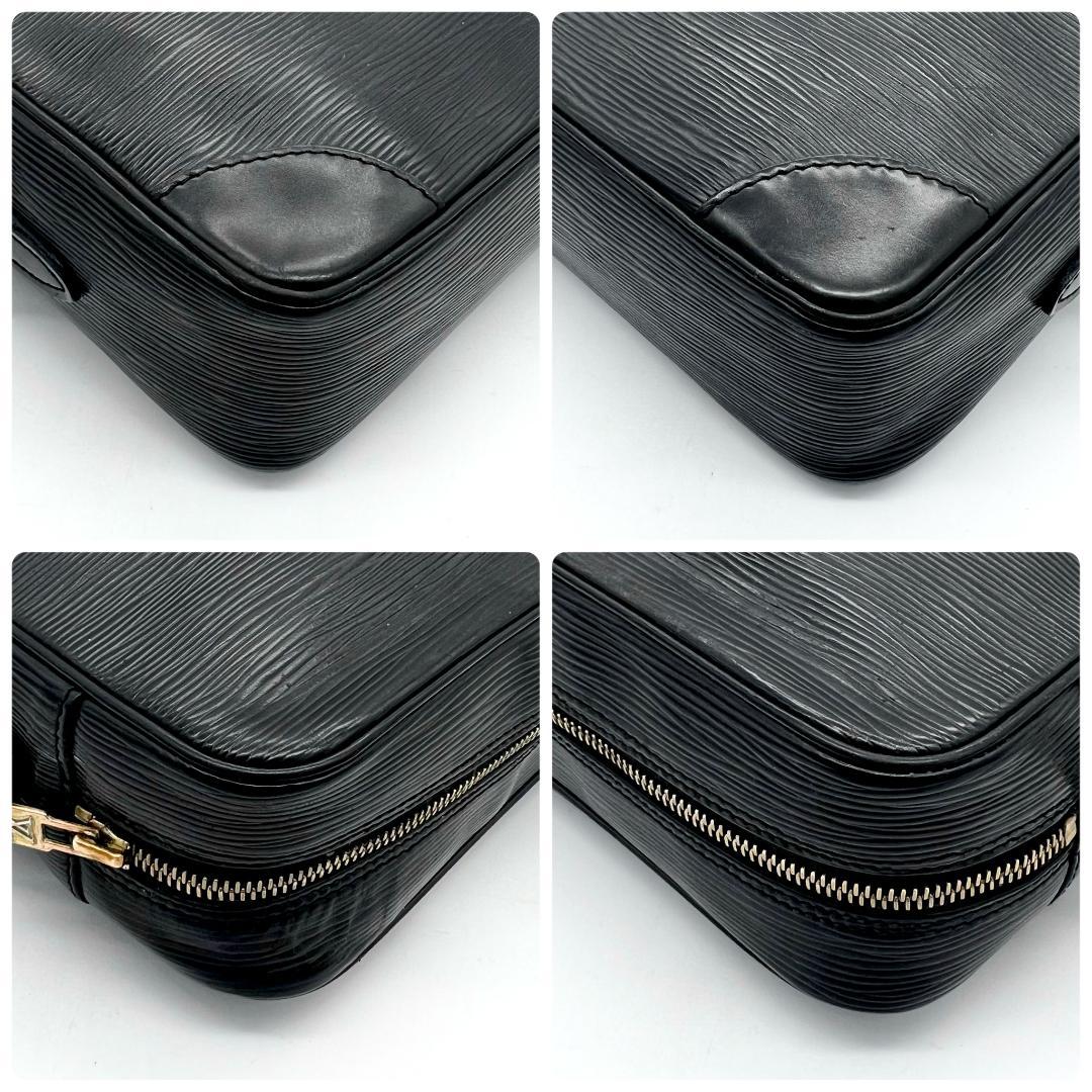 ルイヴィトン エピ トロカデロ27 ブラック ショルダーバッグ ゴールド金具 黒