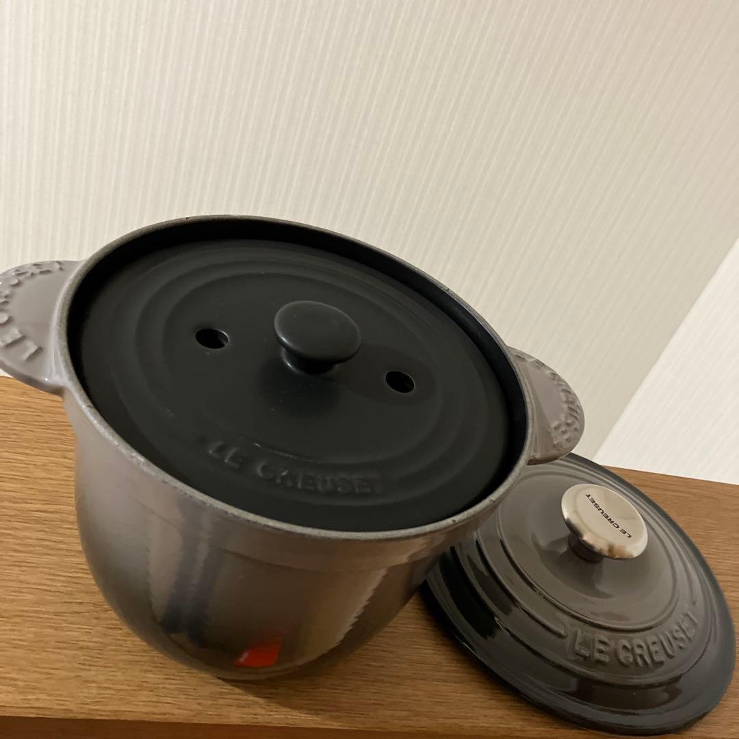 美品　ルクルーゼ　ココットエブリィ18cm (インナーリッド付き)