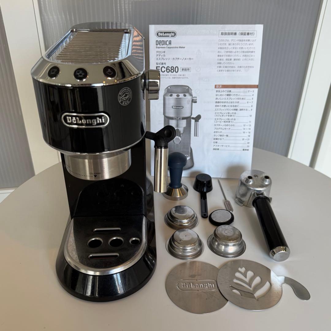 デロンギ デディカ EC680 黒 エスプレッソマシン　⚠️スチーマー故障気味