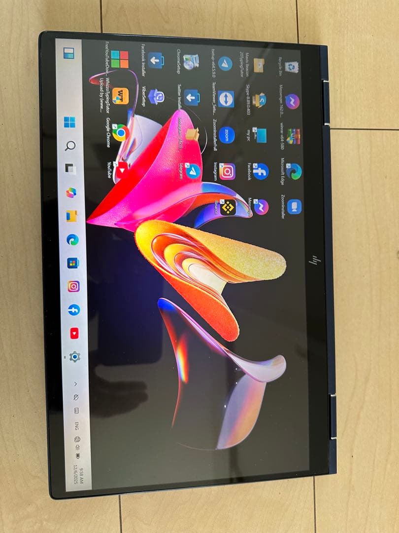 Windowsノート本体 HP elite dragonfly i7 11gen. (x360 )