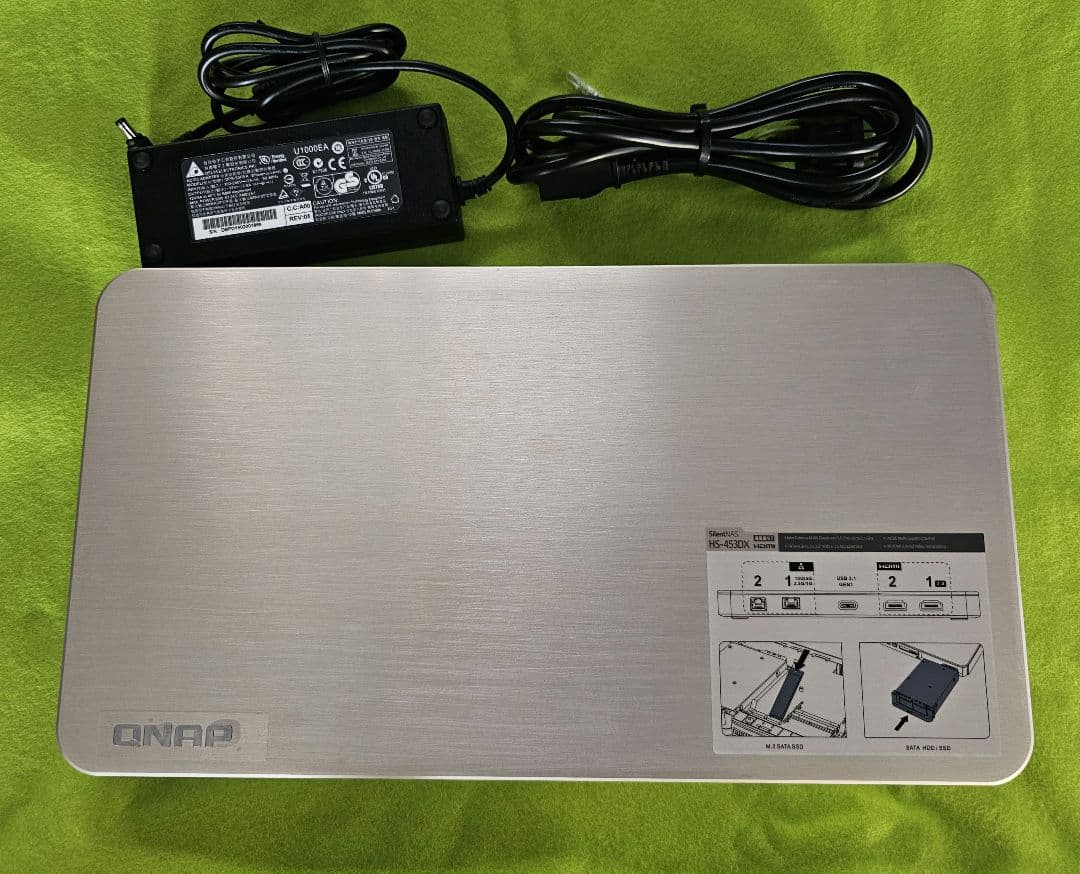 QNAP HS-453DX-8G NAS 14TB 2本