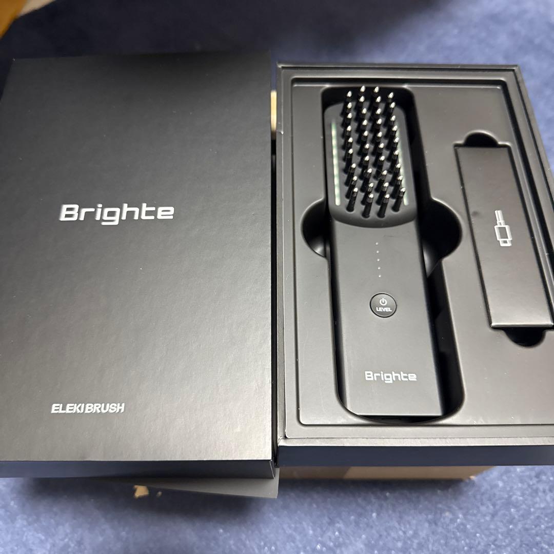 はっこ　Brighte ELEKI BRUSH 美容器具セット