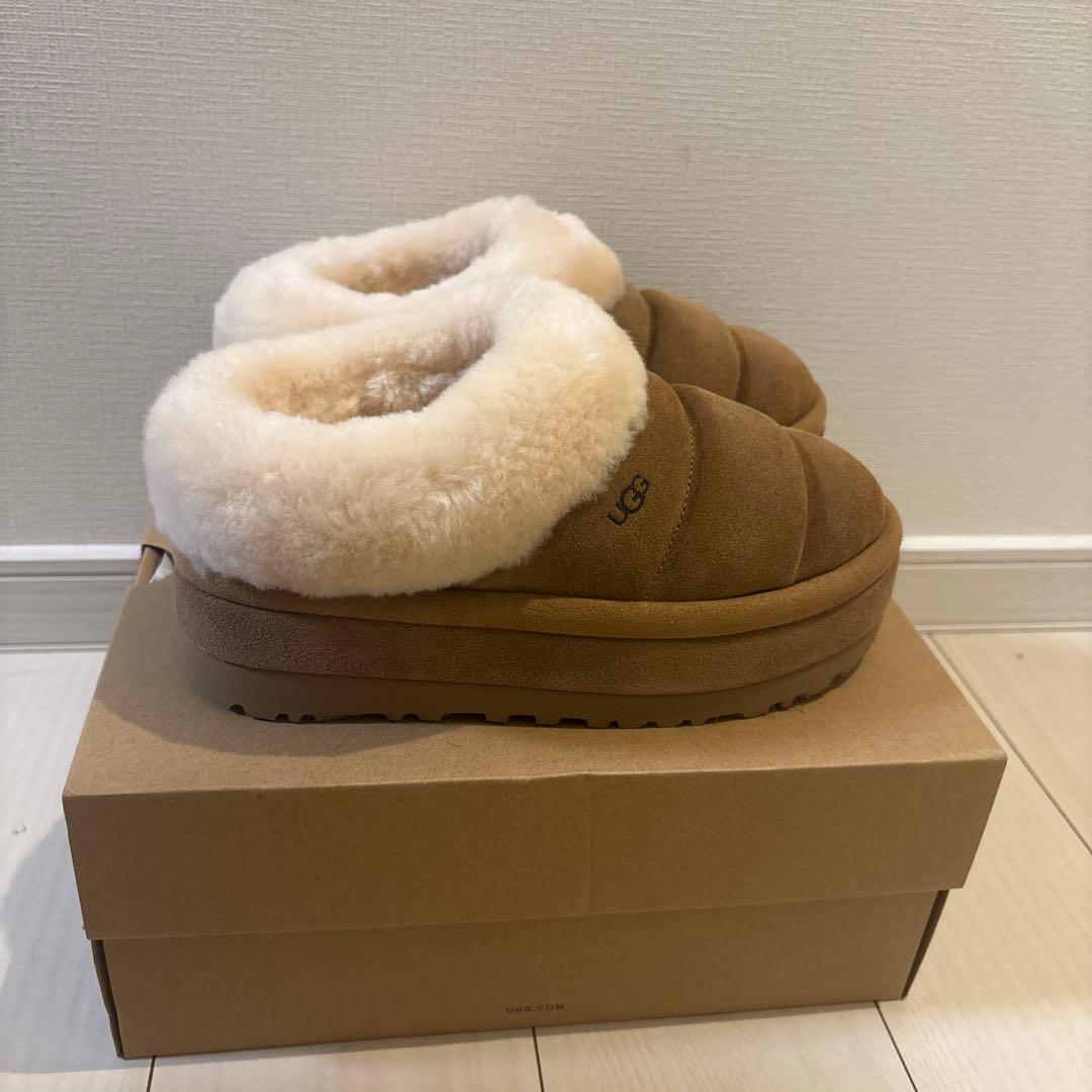 UGG ブラウン 厚底ムートンブーツ