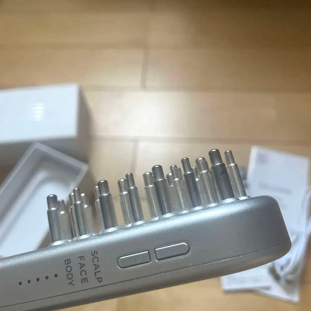 【Mikio】サロニア　EMS リフトブラシ