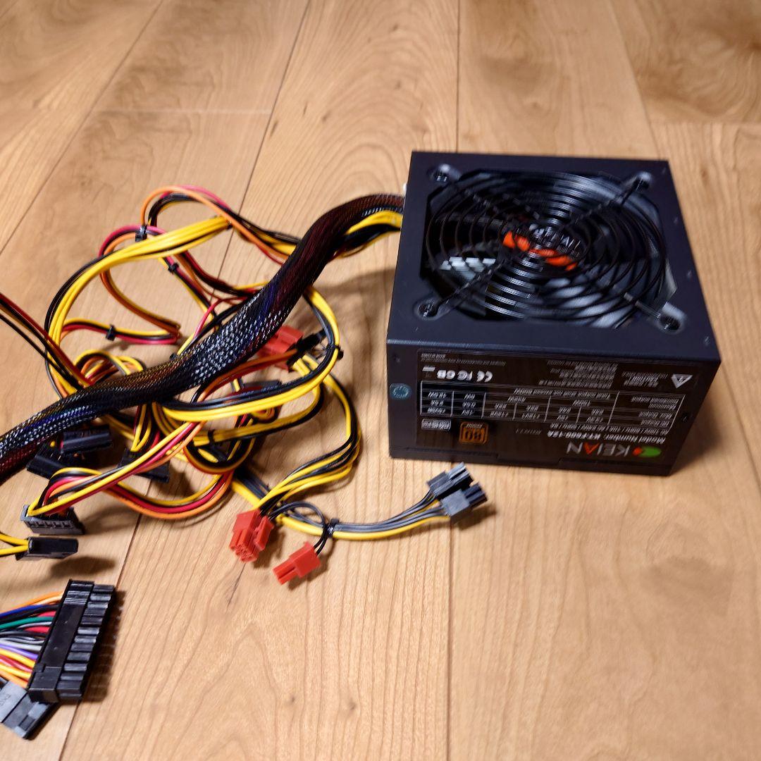 CPU 11700f h570 phantom gaming 4 kt-f600-12a