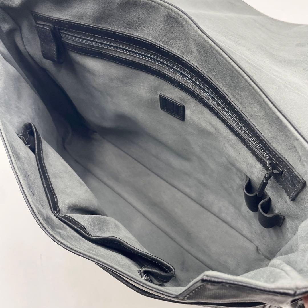 【美品】ダンヒル ショルダーバッグ メッセンジャー シャドウADモノグラム 黒