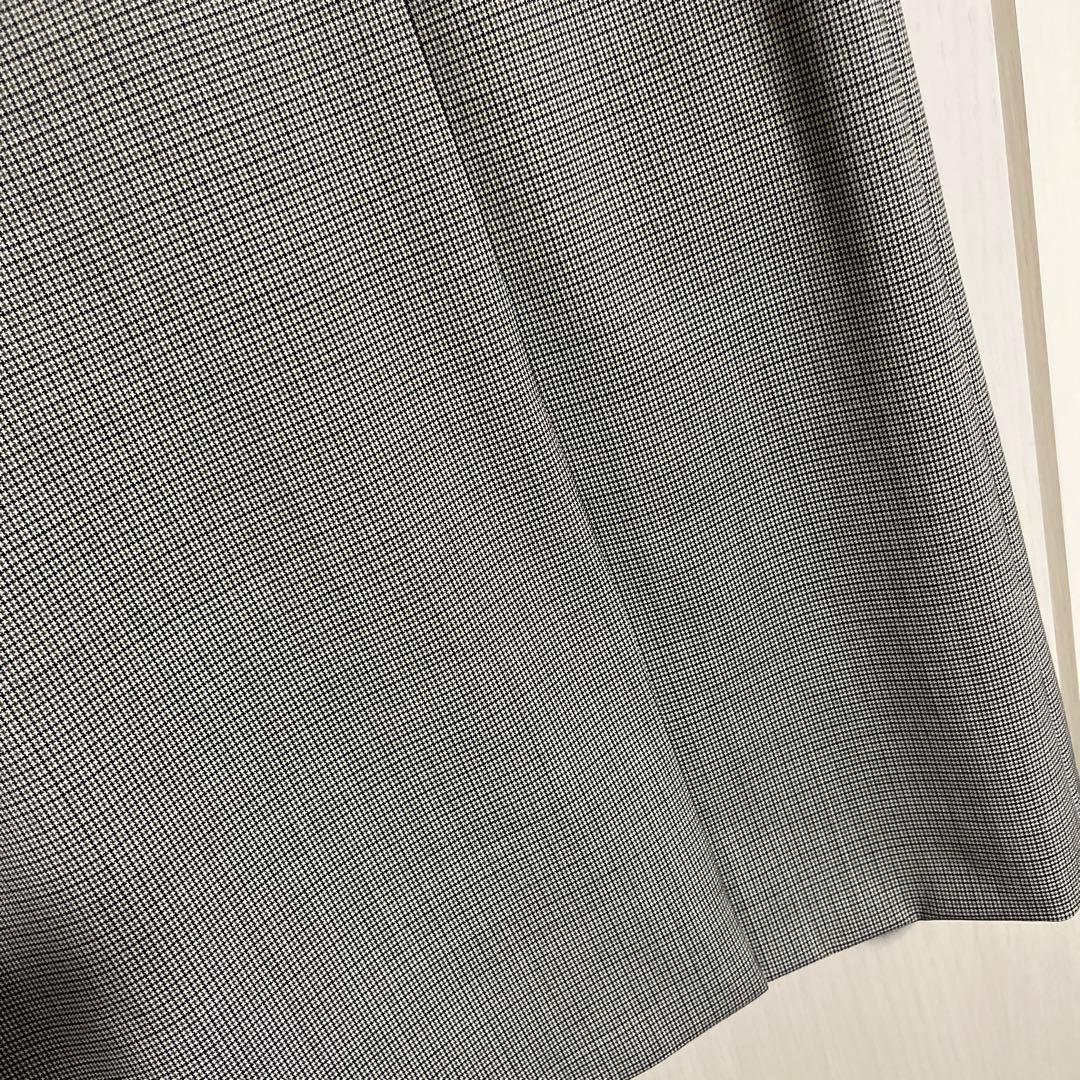 Hugo Boss 長袖 膝丈ドレス