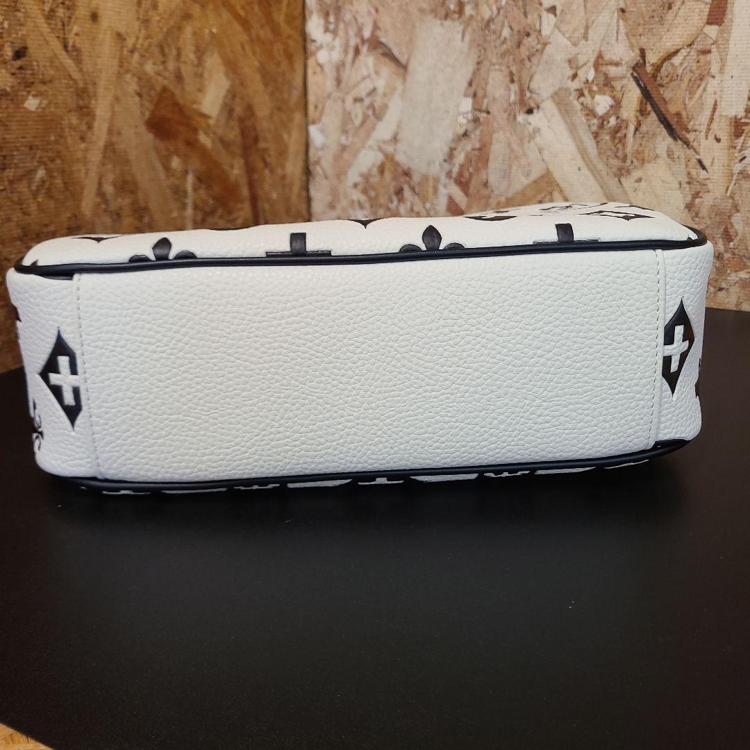 CASTELBAJAC ドライビングトート ホワイト