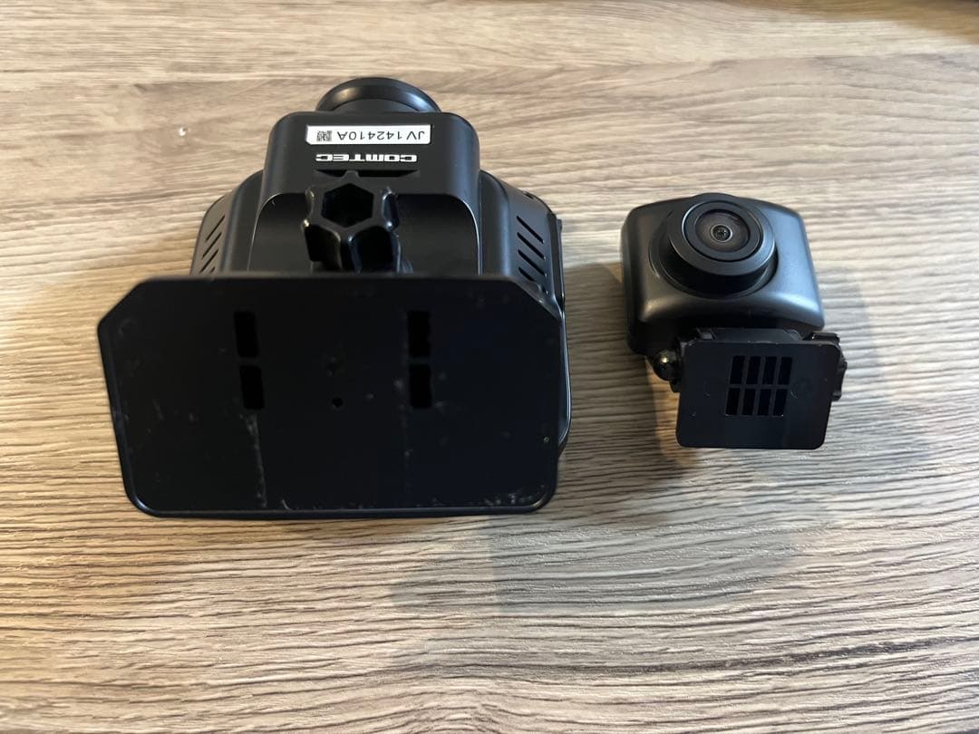 [12/15値下げ]COMTEC ZDR037ドライブレコーダー前後SDカード付