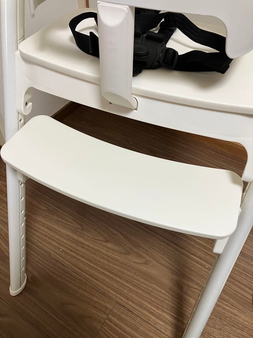 ⭐️美品⭐️YATOMI NOVUS ノウス ベビーチェア ハイチェア ホワイト