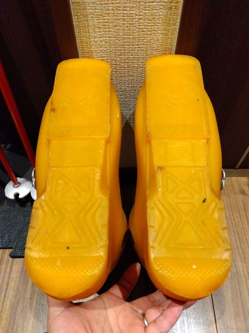 高級【ハイエンド】 SALOMON 男女兼用 スキーセット メンテ・WAX済み✔