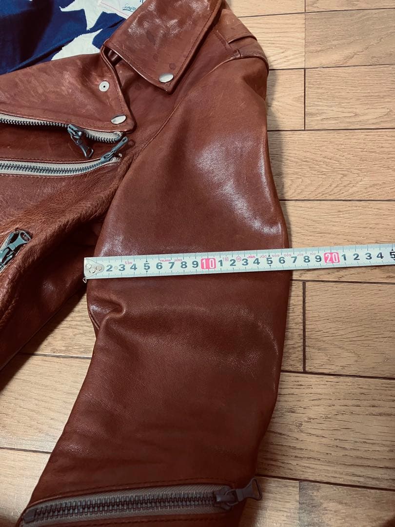 古*賀様 SEVESKIG(セヴシグ) 馬革　レザーライダースジャケット