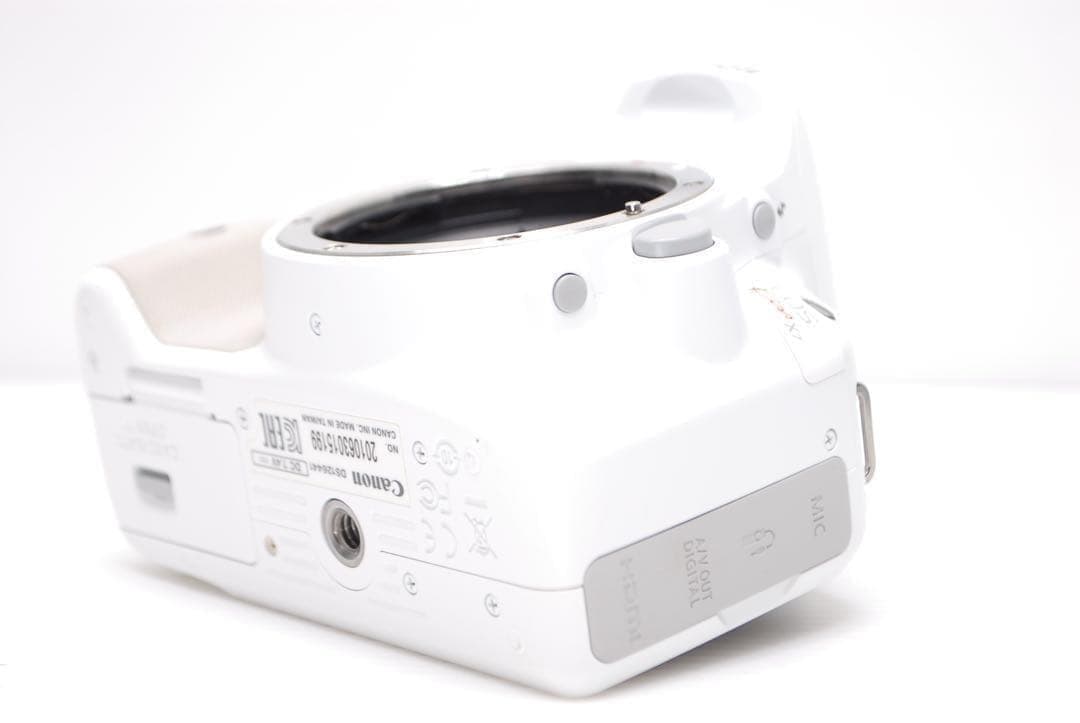 ⭐︎キャノン kiss X7 ⭐︎ダブルレンズセット 最軽量モデル 扱いやすい