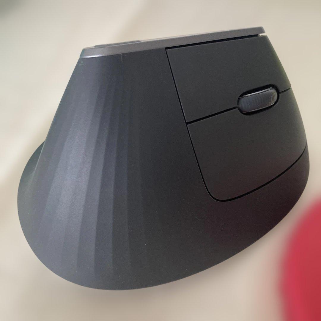 Logicool MX VERTICAL マウス 本体　ergo￼￼シリーズ