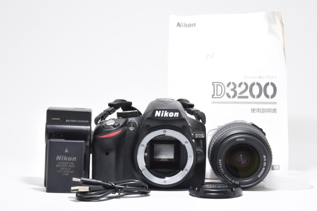 【大人気】 Nikon ニコン D3200 レンズセット デジタル一眼カメラ
