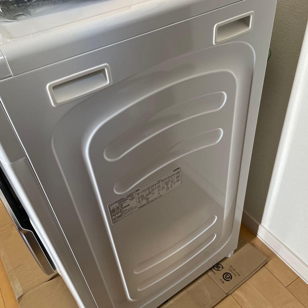 ニトリ2025年製10㎏ドラム式洗濯乾燥機 乾燥5㎏ 送料込　かさ上げ台付き