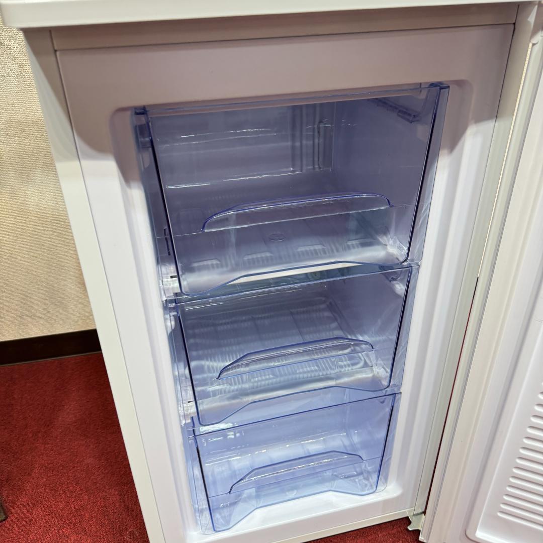 東京23区送料無料　超美品 IRIS OHYAMA　2021年製　冷凍庫60L