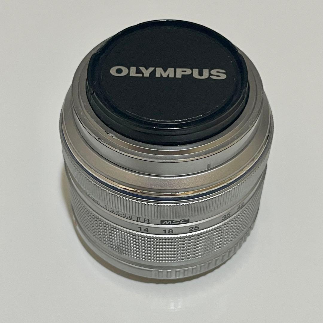OLYMPUS M.ZUIKO 14-42mm 標準レンズ シルバー