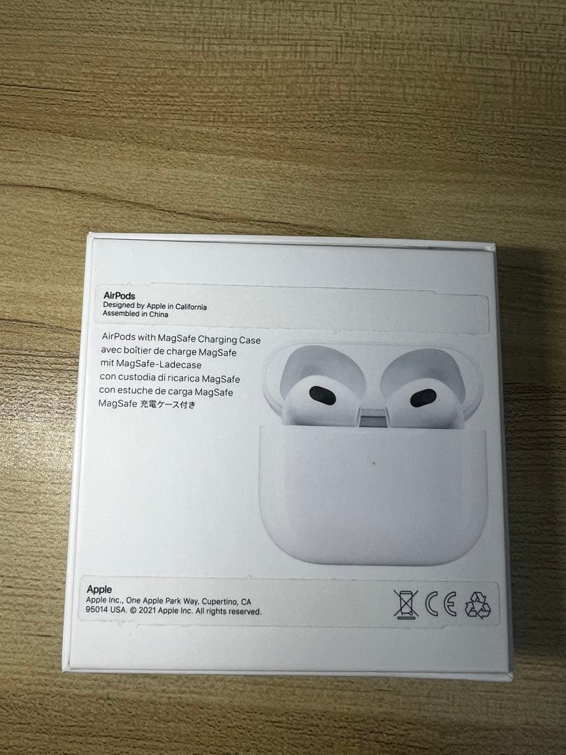 イヤホン Apple AirPods 3