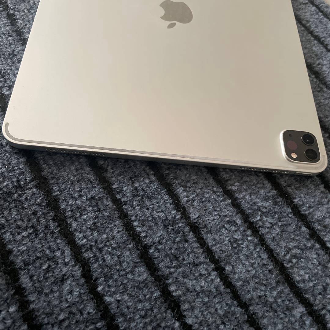208 iPad Pro 12.9 4世代 512GB Wi-Fi シルバー