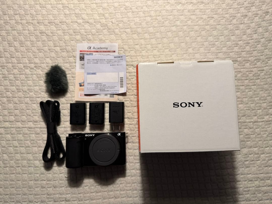 最終価格！値下げ不可【美品】SONY ZV-E10 ボディ　ブラック　ミラーレス