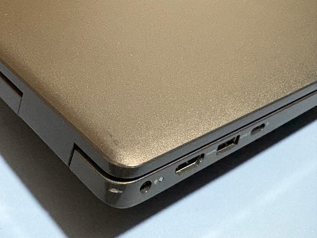 DELL Latitude 3520 第11世代 i5/16GB/15.6FHD