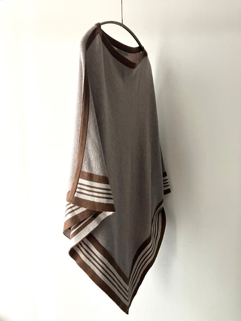 QUEENE AND BELLE カシミヤニット　ポンチョ　クイーンアンドベル