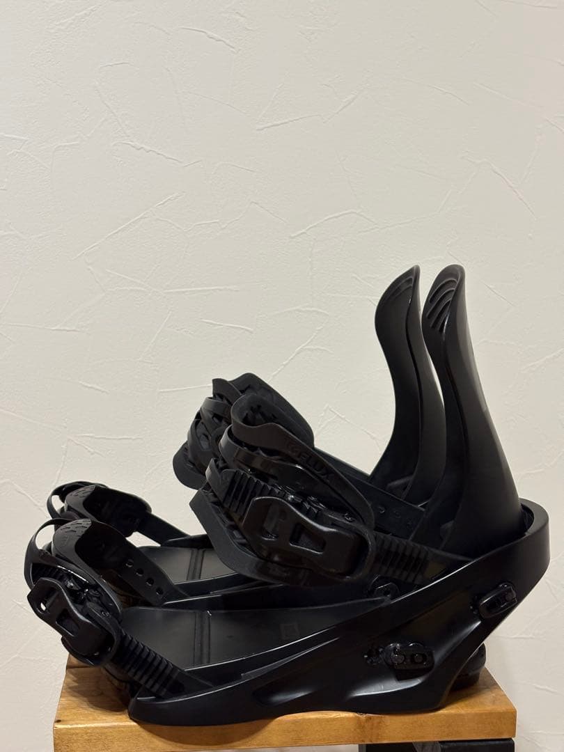 FLUX SR 23-24モデル Mサイズ ブラック