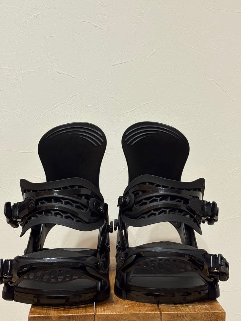 FLUX SR 23-24モデル Mサイズ ブラック