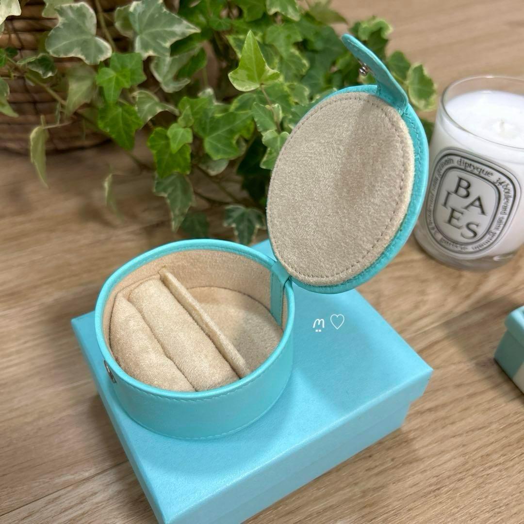 ティファニー　レザージュエリーボックス　リング　アクセサリーケース　小物入れ