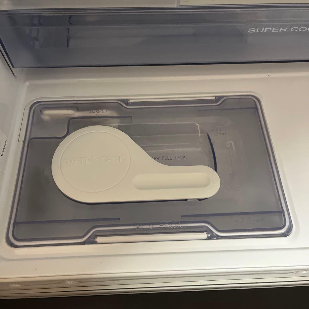 2022年製　三菱 冷蔵庫　MR-CX37H-T 365L