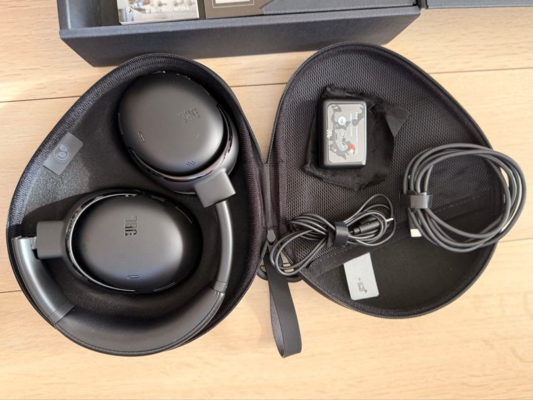 JBL TOUR ONE M3 ワイヤレスヘッドホン　トランスミッター付属