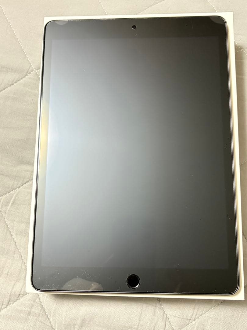 【超美品】iPad (第9世代) Wi-Fi 64GB スペースグレー