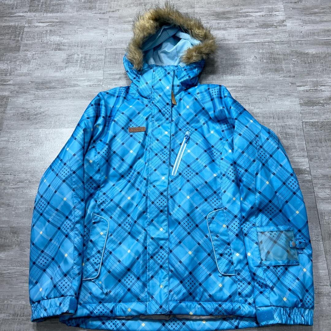 美品 ONYONE オンヨネ スキーウェア レディースL ファー 授業や旅行★