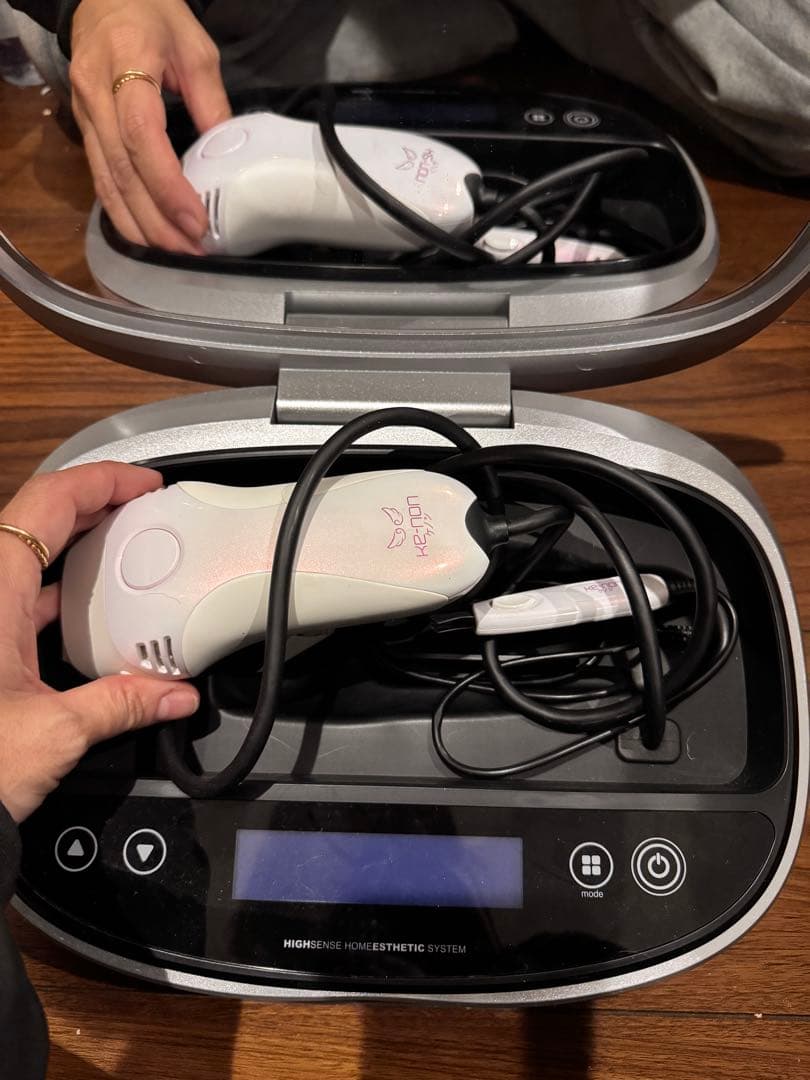 ケノン 家庭用脱毛器　未使用ストロングカートリッジ付き、箱、説明書なし