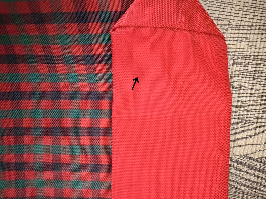 ファミリア　チェック柄トートバッグ リンゴ刺繍