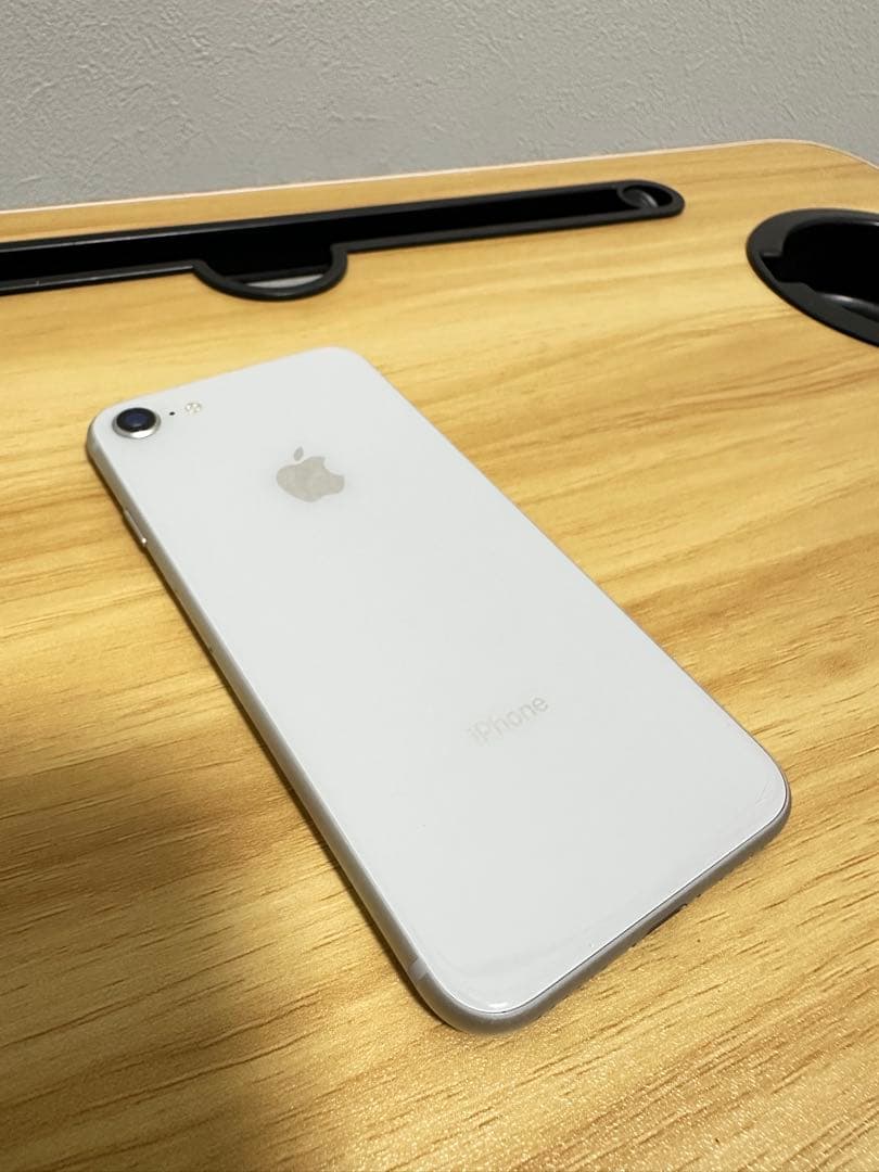 (中古)iPhone 8 SIMフリー 本体 64GB バッテリー 81%